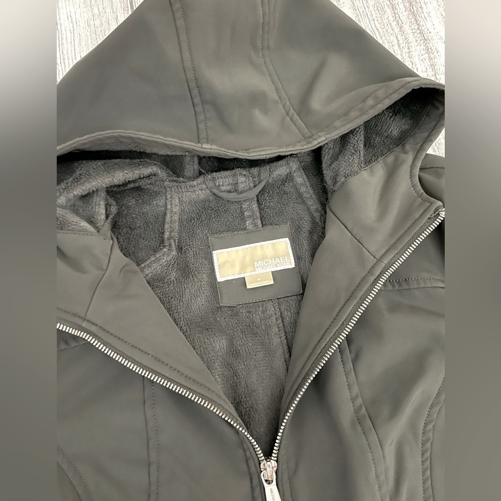 MICHAEL KORS Women’s Gray Fur Lined Lightweight Winter Jacket Size Medium - Picture 2 of 11